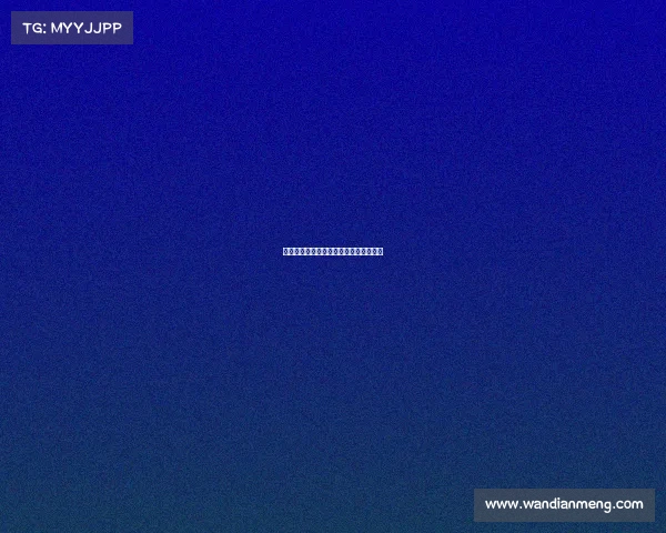 《指尖硝烟：当电竞键盘掀起弹幕狂潮》